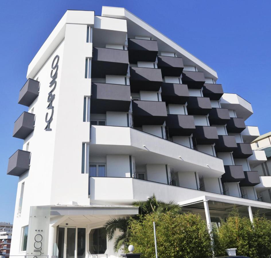 Acapulco Hotel Cattolica Buitenkant foto